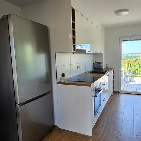 The Cosyvine House - A Peaceful Private Retreat With Jacuzzi, Sauna, And Breathtaking Brda Views 펜션