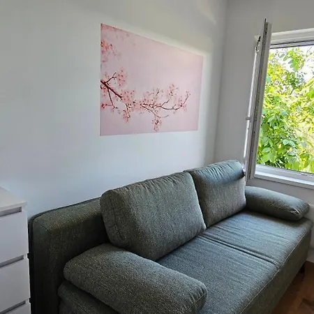 펜션 The Cosyvine House - A Peaceful Private Retreat With Jacuzzi, Sauna, And Breathtaking Brda Views