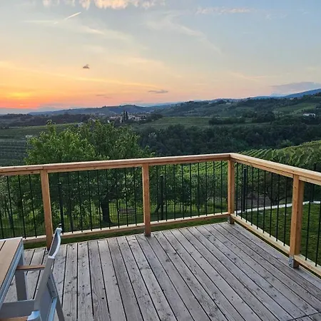 The Cosyvine House - A Peaceful Private Retreat With Jacuzzi, Sauna, And Breathtaking Brda Views *