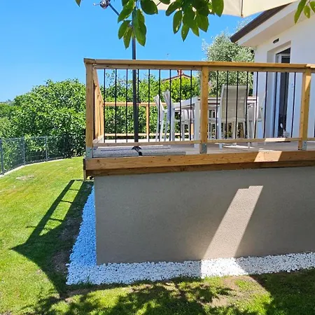 The Cosyvine House - A Peaceful Private Retreat With Jacuzzi, Sauna, And Breathtaking Brda Views 펜션 Kozana