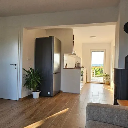 The Cosyvine House - A Peaceful Private Retreat With Jacuzzi, Sauna, And Breathtaking Brda Views *