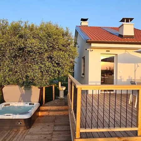 The Cosyvine House - A Peaceful Private Retreat With Jacuzzi, Sauna, And Breathtaking Brda Views * Kozana