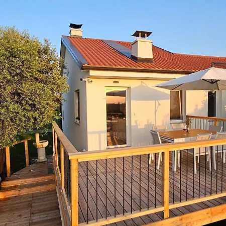 The Cosyvine House - A Peaceful Private Retreat With Jacuzzi, Sauna, And Breathtaking Brda Views 펜션